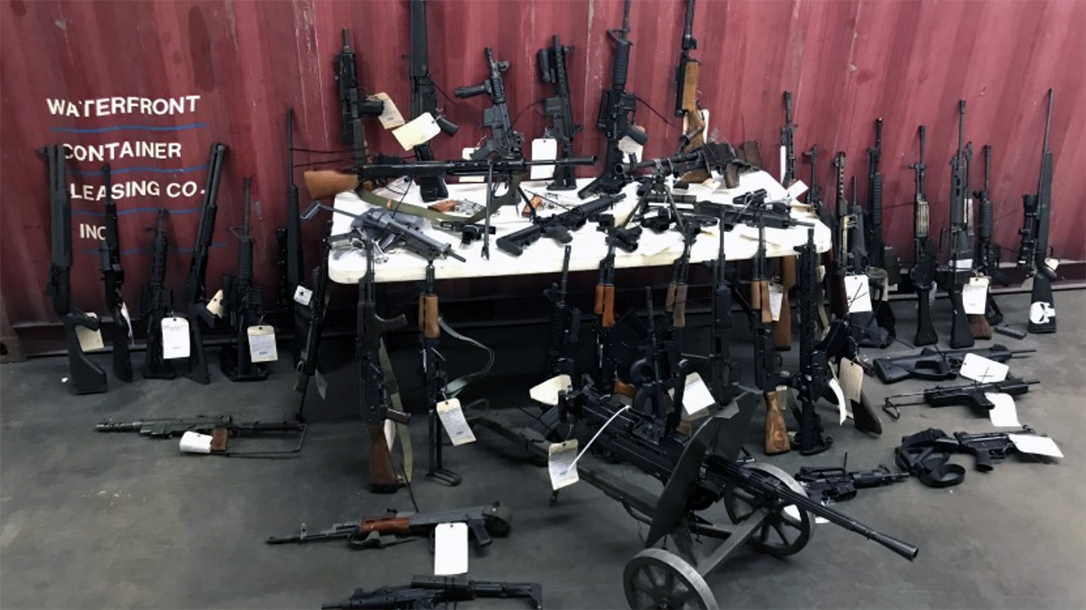 U.S. Customs Agent ran guns, found with more than 40 machine guns.